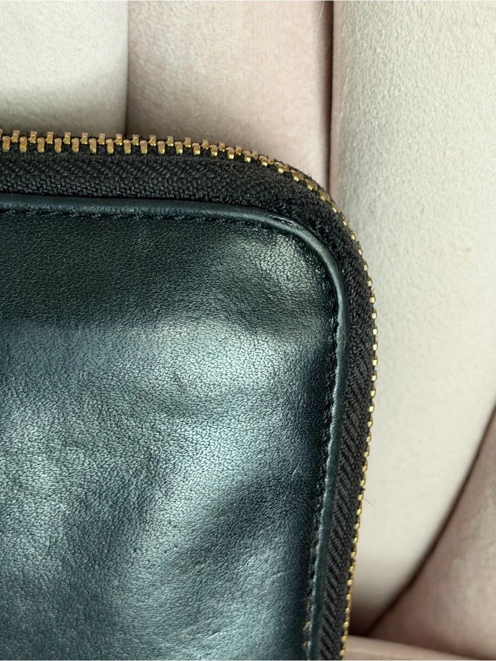 Tory Burch Carson Zip Continental Black Leather Wallet
